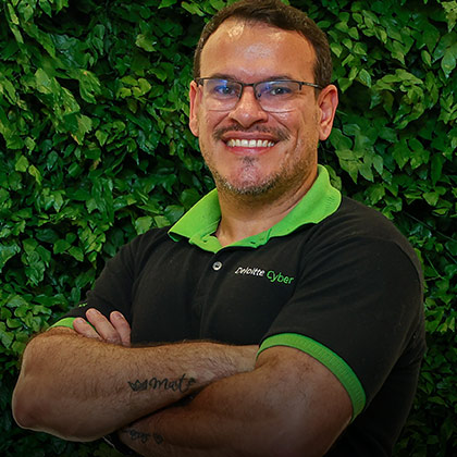 Forn Pales Diego Uchoa Montero Madureira